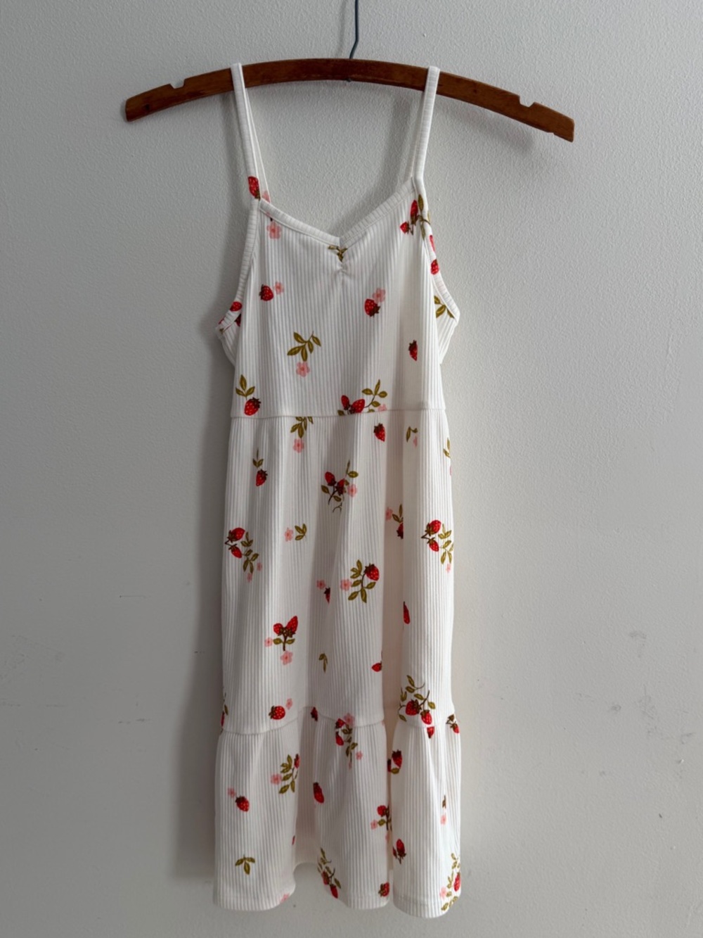 Old Navy Strawberry Print Tiered Dress Girls M (8) Strappy Midi Ivory Sundress
